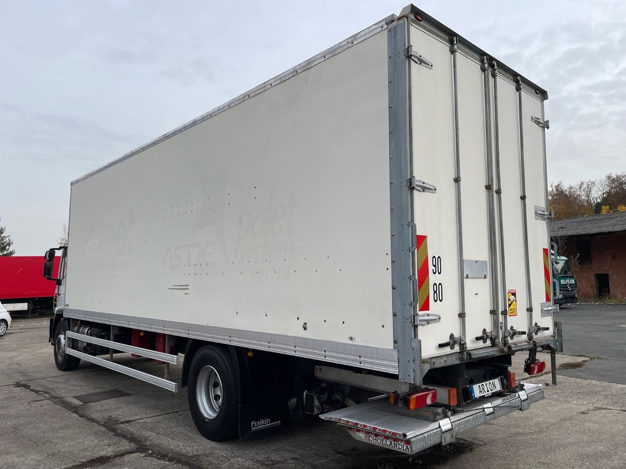 Iveco Eurocargo ML190EL Koffer/LBW/DHOLLANDIA/AC/EU6 - Umpikori kuorma-auto: kuva Iveco Eurocargo ML190EL Koffer/LBW/DHOLLANDIA/AC/EU6 - Umpikori kuorma-auto Iveco Eurocargo ML190EL Koffer/LBW/DHOLLANDIA/AC/EU6 - Umpikori kuorma-auto: kuva Iveco Eurocargo ML190EL Koffer/LBW/DHOLLANDIA/AC/EU6 - Umpikori kuorma-auto