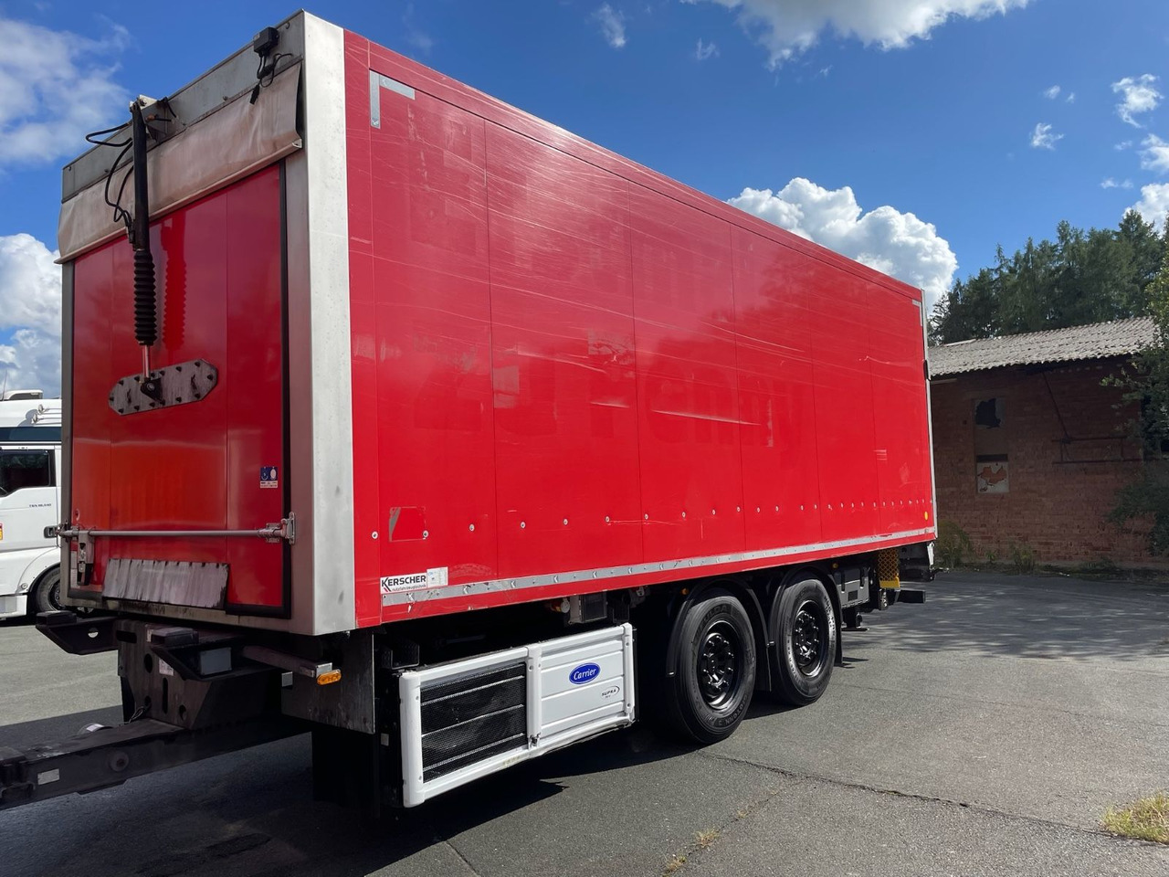 KERSCHER ZAA18 Kühlkoffer/CARRIER/SUPRA900U/LBW - Refrigeraattori perävaunu: kuva KERSCHER ZAA18 Kühlkoffer/CARRIER/SUPRA900U/LBW - Refrigeraattori perävaunu KERSCHER ZAA18 Kühlkoffer/CARRIER/SUPRA900U/LBW - Refrigeraattori perävaunu: kuva KERSCHER ZAA18 Kühlkoffer/CARRIER/SUPRA900U/LBW - Refrigeraattori perävaunu