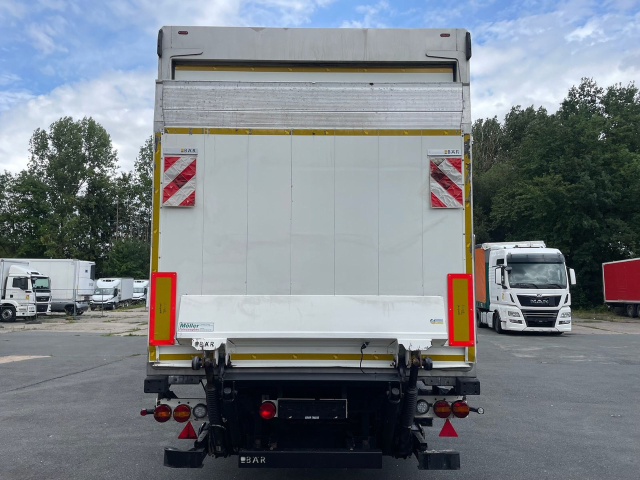 Schmitz Cargobull SCB*S3B/CARRIER/Vector1550/LBW/BÄR/2327h/13,4m - Refrigeraattori puoliperävaunu: kuva Schmitz Cargobull SCB*S3B/CARRIER/Vector1550/LBW/BÄR/2327h/13,4m - Refrigeraattori puoliperävaunu Schmitz Cargobull SCB*S3B/CARRIER/Vector1550/LBW/BÄR/2327h/13,4m - Refrigeraattori puoliperävaunu: kuva Schmitz Cargobull SCB*S3B/CARRIER/Vector1550/LBW/BÄR/2327h/13,4m - Refrigeraattori puoliperävaunu