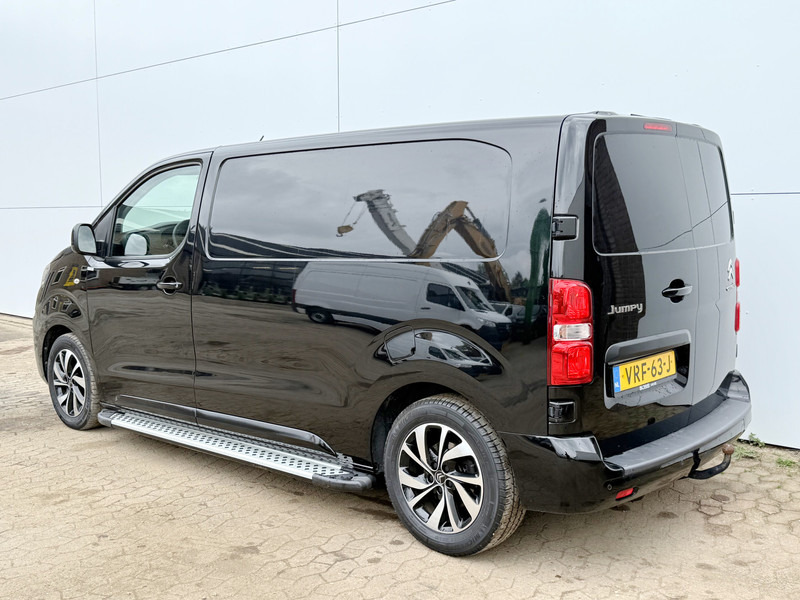 Citroën Jumpy 2.0 HDI 145pk L2H1 Airco Trekhaak Carplay Navigatie Cruise Control Achteruit -Rijcamera - Pieni pakettiauto: kuva Citroën Jumpy 2.0 HDI 145pk L2H1 Airco Trekhaak Carplay Navigatie Cruise Control Achteruit -Rijcamera - Pieni pakettiauto Citroën Jumpy 2.0 HDI 145pk L2H1 Airco Trekhaak Carplay Navigatie Cruise Control Achteruit -Rijcamera - Pieni pakettiauto: kuva Citroën Jumpy 2.0 HDI 145pk L2H1 Airco Trekhaak Carplay Navigatie Cruise Control Achteruit -Rijcamera - Pieni pakettiauto