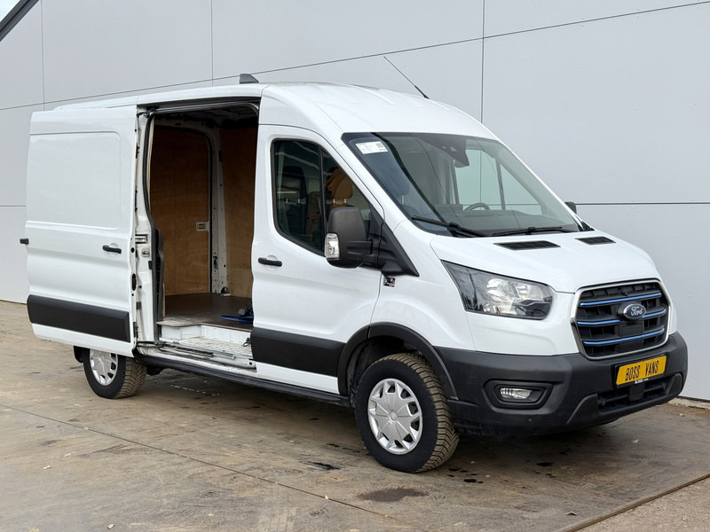 Ford E-Transit 390 75kWh 184PK Elektrisch 75kWh 334km WLTP BEV Snelladen L2H2 Climate Control Tacho Carplay Camera Stoelverwarming Parkeersensoren voor achter - Pakettiauto: kuva Ford E-Transit 390 75kWh 184PK Elektrisch 75kWh 334km WLTP BEV Snelladen L2H2 Climate Control Tacho Carplay Camera Stoelverwarming Parkeersensoren voor achter - Pakettiauto Ford E-Transit 390 75kWh 184PK Elektrisch 75kWh 334km WLTP BEV Snelladen L2H2 Climate Control Tacho Carplay Camera Stoelverwarming Parkeersensoren voor achter - Pakettiauto: kuva Ford E-Transit 390 75kWh 184PK Elektrisch 75kWh 334km WLTP BEV Snelladen L2H2 Climate Control Tacho Carplay Camera Stoelverwarming Parkeersensoren voor achter - Pakettiauto