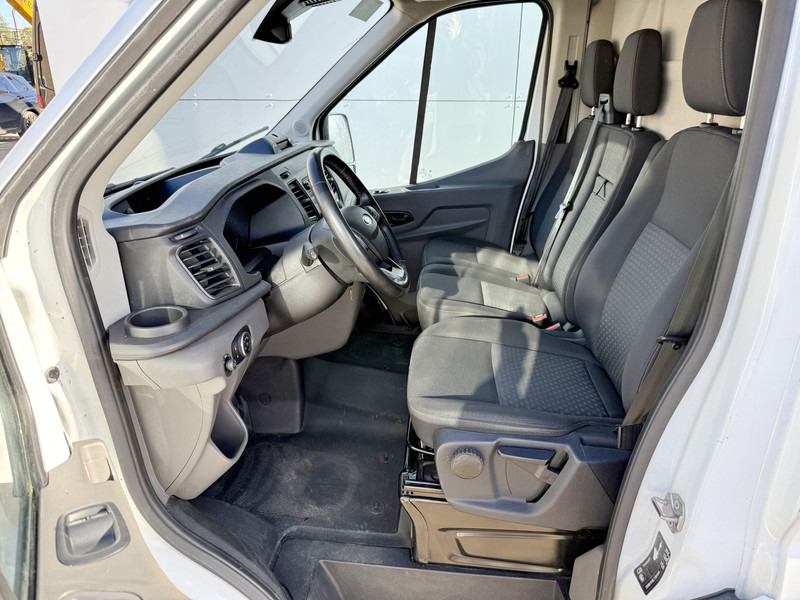 Ford Transit 350 2.0 TDCI 170 PK L3H3 Airco Cruise Control Parkeersensoren voor achter - Pakettiauto: kuva Ford Transit 350 2.0 TDCI 170 PK L3H3 Airco Cruise Control Parkeersensoren voor achter - Pakettiauto Ford Transit 350 2.0 TDCI 170 PK L3H3 Airco Cruise Control Parkeersensoren voor achter - Pakettiauto: kuva Ford Transit 350 2.0 TDCI 170 PK L3H3 Airco Cruise Control Parkeersensoren voor achter - Pakettiauto