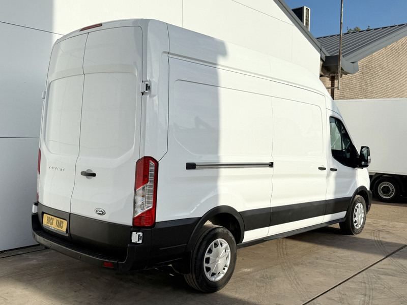 Ford Transit 350 2.0 TDCI 170PK L3H3 170PK Airco Cruise Control Parkeersensoren voor achter - Pakettiauto: kuva Ford Transit 350 2.0 TDCI 170PK L3H3 170PK Airco Cruise Control Parkeersensoren voor achter - Pakettiauto Ford Transit 350 2.0 TDCI 170PK L3H3 170PK Airco Cruise Control Parkeersensoren voor achter - Pakettiauto: kuva Ford Transit 350 2.0 TDCI 170PK L3H3 170PK Airco Cruise Control Parkeersensoren voor achter - Pakettiauto