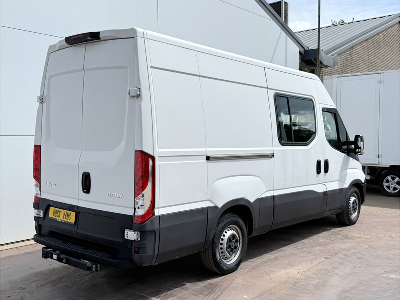 Iveco Daily 35S14 2.3 L2H2 Dubbele Cabine 7 Stoelen Mixto DoKa Airco Cruise Control Trekhaak 3.5t Lucht geveerde stoel - Pakettiauto, Jatko-ohjaamo kevyt kuorma-auto: kuva Iveco Daily 35S14 2.3 L2H2 Dubbele Cabine 7 Stoelen Mixto DoKa Airco Cruise Control Trekhaak 3.5t Lucht geveerde stoel - Pakettiauto, Jatko-ohjaamo kevyt kuorma-auto Iveco Daily 35S14 2.3 L2H2 Dubbele Cabine 7 Stoelen Mixto DoKa Airco Cruise Control Trekhaak 3.5t Lucht geveerde stoel - Pakettiauto, Jatko-ohjaamo kevyt kuorma-auto: kuva Iveco Daily 35S14 2.3 L2H2 Dubbele Cabine 7 Stoelen Mixto DoKa Airco Cruise Control Trekhaak 3.5t Lucht geveerde stoel - Pakettiauto, Jatko-ohjaamo kevyt kuorma-auto