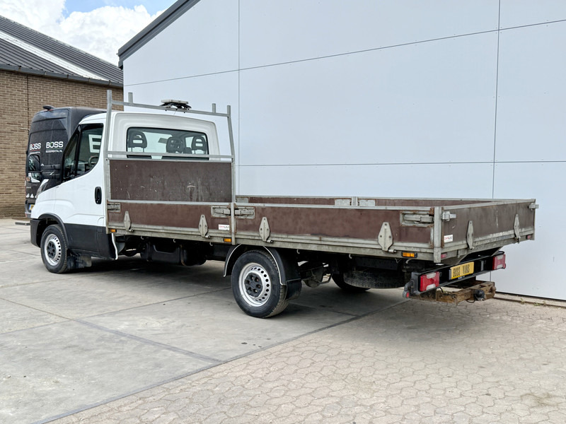 Iveco Daily 35S14 2.3 L3H1 Open Laadbak Pritsche *Bak 425cm lang* Airco Cruise Control Standkachel Trekhaak Luchtgeveerde stoel - Avolava pakettiauto: kuva Iveco Daily 35S14 2.3 L3H1 Open Laadbak Pritsche *Bak 425cm lang* Airco Cruise Control Standkachel Trekhaak Luchtgeveerde stoel - Avolava pakettiauto Iveco Daily 35S14 2.3 L3H1 Open Laadbak Pritsche *Bak 425cm lang* Airco Cruise Control Standkachel Trekhaak Luchtgeveerde stoel - Avolava pakettiauto: kuva Iveco Daily 35S14 2.3 L3H1 Open Laadbak Pritsche *Bak 425cm lang* Airco Cruise Control Standkachel Trekhaak Luchtgeveerde stoel - Avolava pakettiauto