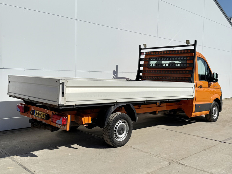 MAN TGE 180 PK Open Laadbak Pritische Pick up Airco Cruise Control Trekhaak - Avolava pakettiauto: kuva MAN TGE 180 PK Open Laadbak Pritische Pick up Airco Cruise Control Trekhaak - Avolava pakettiauto MAN TGE 180 PK Open Laadbak Pritische Pick up Airco Cruise Control Trekhaak - Avolava pakettiauto: kuva MAN TGE 180 PK Open Laadbak Pritische Pick up Airco Cruise Control Trekhaak - Avolava pakettiauto