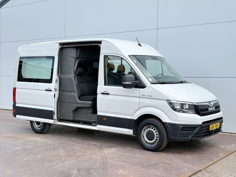 MAN TGE 3.140 2.0 TDI L3H3 Dubbele Cabine 7 Stoelen Mixto DoKa Airco Cruise Control Trekhaak Carplay Navigatie - Pakettiauto, Jatko-ohjaamo kevyt kuorma-auto: kuva MAN TGE 3.140 2.0 TDI L3H3 Dubbele Cabine 7 Stoelen Mixto DoKa Airco Cruise Control Trekhaak Carplay Navigatie - Pakettiauto, Jatko-ohjaamo kevyt kuorma-auto MAN TGE 3.140 2.0 TDI L3H3 Dubbele Cabine 7 Stoelen Mixto DoKa Airco Cruise Control Trekhaak Carplay Navigatie - Pakettiauto, Jatko-ohjaamo kevyt kuorma-auto: kuva MAN TGE 3.140 2.0 TDI L3H3 Dubbele Cabine 7 Stoelen Mixto DoKa Airco Cruise Control Trekhaak Carplay Navigatie - Pakettiauto, Jatko-ohjaamo kevyt kuorma-auto