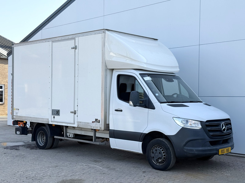 Mercedes-Benz Sprinter 514 2.2 CDI Dubbellucht Laadklep Airco Cruise Control Bakwagen Meubelbak Koffer - Jakeluauto: kuva Mercedes-Benz Sprinter 514 2.2 CDI Dubbellucht Laadklep Airco Cruise Control Bakwagen Meubelbak Koffer - Jakeluauto Mercedes-Benz Sprinter 514 2.2 CDI Dubbellucht Laadklep Airco Cruise Control Bakwagen Meubelbak Koffer - Jakeluauto: kuva Mercedes-Benz Sprinter 514 2.2 CDI Dubbellucht Laadklep Airco Cruise Control Bakwagen Meubelbak Koffer - Jakeluauto