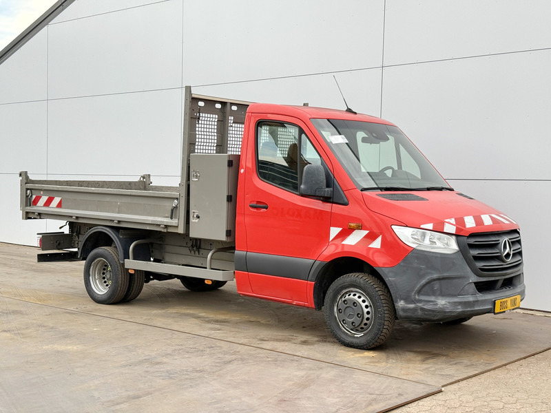 Mercedes-Benz Sprinter 514 2.2 CDI Kipper Dubbellucht 3.5t Trekhaak Climate Control Cruise Control Benne Tipper - Kippilava-auto: kuva Mercedes-Benz Sprinter 514 2.2 CDI Kipper Dubbellucht 3.5t Trekhaak Climate Control Cruise Control Benne Tipper - Kippilava-auto Mercedes-Benz Sprinter 514 2.2 CDI Kipper Dubbellucht 3.5t Trekhaak Climate Control Cruise Control Benne Tipper - Kippilava-auto: kuva Mercedes-Benz Sprinter 514 2.2 CDI Kipper Dubbellucht 3.5t Trekhaak Climate Control Cruise Control Benne Tipper - Kippilava-auto