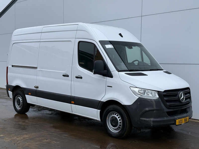 Mercedes-Benz eSprinter 312 ALL-IN PRIJS L2H2 55kWh 168km WLTP 80kw Snelladen Climate Control Stoelverwarming - Pakettiauto, Sähköpakettiauto: kuva Mercedes-Benz eSprinter 312 ALL-IN PRIJS L2H2 55kWh 168km WLTP 80kw Snelladen Climate Control Stoelverwarming - Pakettiauto, Sähköpakettiauto Mercedes-Benz eSprinter 312 ALL-IN PRIJS L2H2 55kWh 168km WLTP 80kw Snelladen Climate Control Stoelverwarming - Pakettiauto, Sähköpakettiauto: kuva Mercedes-Benz eSprinter 312 ALL-IN PRIJS L2H2 55kWh 168km WLTP 80kw Snelladen Climate Control Stoelverwarming - Pakettiauto, Sähköpakettiauto