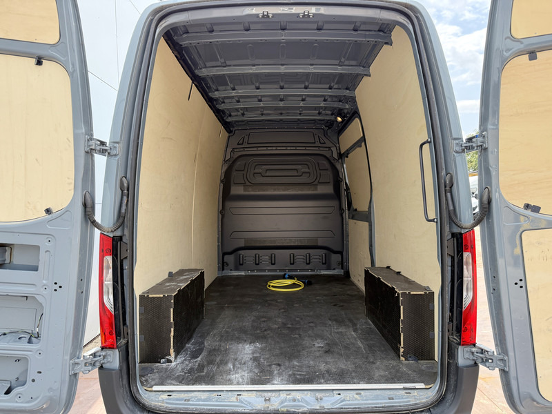 Leasing Mercedes-Benz eSprinter 312 ALL-IN PRIJS L2H2 Elektrisch 41kWh 135km WLTP Climate Control Camera Stoelverwarming Mercedes-Benz eSprinter 312 ALL-IN PRIJS L2H2 Elektrisch 41kWh 135km WLTP Climate Control Camera Stoelverwarming: kuva Leasing Mercedes-Benz eSprinter 312 ALL-IN PRIJS L2H2 Elektrisch 41kWh 135km WLTP Climate Control Camera Stoelverwarming Mercedes-Benz eSprinter 312 ALL-IN PRIJS L2H2 Elektrisch 41kWh 135km WLTP Climate Control Camera Stoelverwarming Leasing Mercedes-Benz eSprinter 312 ALL-IN PRIJS L2H2 Elektrisch 41kWh 135km WLTP Climate Control Camera Stoelverwarming Mercedes-Benz eSprinter 312 ALL-IN PRIJS L2H2 Elektrisch 41kWh 135km WLTP Climate Control Camera Stoelverwarming: kuva Leasing Mercedes-Benz eSprinter 312 ALL-IN PRIJS L2H2 Elektrisch 41kWh 135km WLTP Climate Control Camera Stoelverwarming Mercedes-Benz eSprinter 312 ALL-IN PRIJS L2H2 Elektrisch 41kWh 135km WLTP Climate Control Camera Stoelverwarming