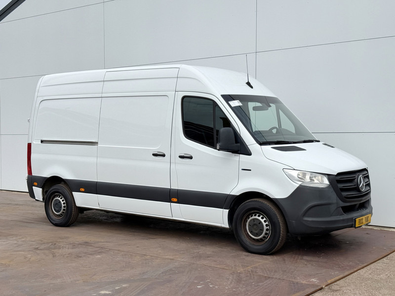 Mercedes-Benz eSprinter 312 L2H2 Elektrisch 41kWh 120km WLTP Climate Control Camera Stoelverwarming - Pakettiauto, Sähköpakettiauto: kuva Mercedes-Benz eSprinter 312 L2H2 Elektrisch 41kWh 120km WLTP Climate Control Camera Stoelverwarming - Pakettiauto, Sähköpakettiauto Mercedes-Benz eSprinter 312 L2H2 Elektrisch 41kWh 120km WLTP Climate Control Camera Stoelverwarming - Pakettiauto, Sähköpakettiauto: kuva Mercedes-Benz eSprinter 312 L2H2 Elektrisch 41kWh 120km WLTP Climate Control Camera Stoelverwarming - Pakettiauto, Sähköpakettiauto