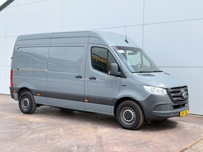 Mercedes-Benz eSprinter 312 L2H2 Elektrisch 41kWh 135km WLTP Climate Control Camera Stoelverwarming - Pakettiauto, Sähköpakettiauto: kuva Mercedes-Benz eSprinter 312 L2H2 Elektrisch 41kWh 135km WLTP Climate Control Camera Stoelverwarming - Pakettiauto, Sähköpakettiauto Mercedes-Benz eSprinter 312 L2H2 Elektrisch 41kWh 135km WLTP Climate Control Camera Stoelverwarming - Pakettiauto, Sähköpakettiauto: kuva Mercedes-Benz eSprinter 312 L2H2 Elektrisch 41kWh 135km WLTP Climate Control Camera Stoelverwarming - Pakettiauto, Sähköpakettiauto