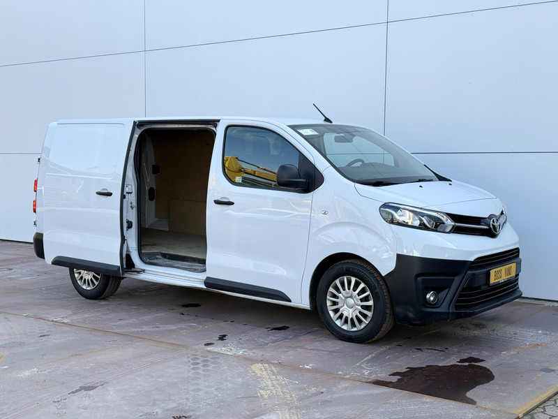 Toyota ProAce Long Worker 2.0 D4-D 145PK Climate Control Cruise Control Camera Parkeersensoren - Pieni pakettiauto: kuva Toyota ProAce Long Worker 2.0 D4-D 145PK Climate Control Cruise Control Camera Parkeersensoren - Pieni pakettiauto Toyota ProAce Long Worker 2.0 D4-D 145PK Climate Control Cruise Control Camera Parkeersensoren - Pieni pakettiauto: kuva Toyota ProAce Long Worker 2.0 D4-D 145PK Climate Control Cruise Control Camera Parkeersensoren - Pieni pakettiauto
