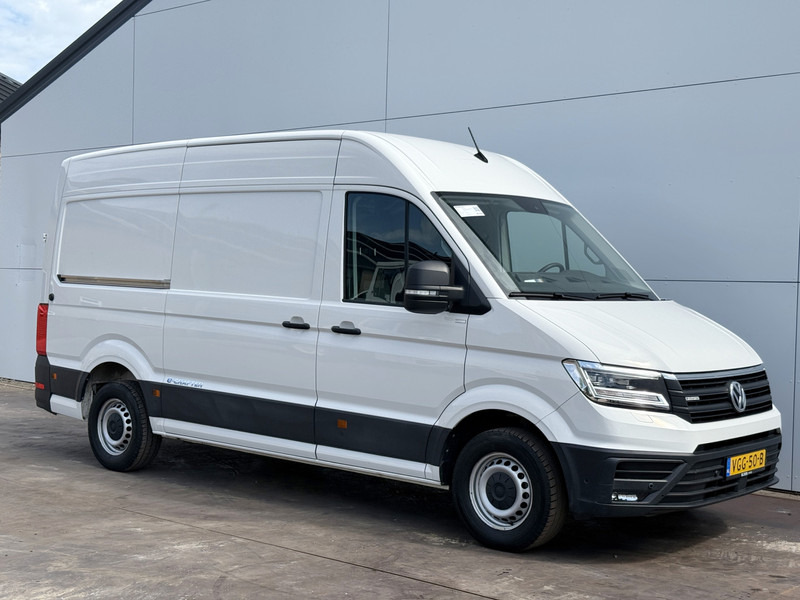 Volkswagen e-Crafter 36kWh 136PK L3H3 Elektrisch 36kWh 173km WLTP Climate Control Cruise Control LED Parkeersensor voor achter Camera Stoelverwarming Lucht geveerde stoel - Pakettiauto, Sähköpakettiauto: kuva Volkswagen e-Crafter 36kWh 136PK L3H3 Elektrisch 36kWh 173km WLTP Climate Control Cruise Control LED Parkeersensor voor achter Camera Stoelverwarming Lucht geveerde stoel - Pakettiauto, Sähköpakettiauto Volkswagen e-Crafter 36kWh 136PK L3H3 Elektrisch 36kWh 173km WLTP Climate Control Cruise Control LED Parkeersensor voor achter Camera Stoelverwarming Lucht geveerde stoel - Pakettiauto, Sähköpakettiauto: kuva Volkswagen e-Crafter 36kWh 136PK L3H3 Elektrisch 36kWh 173km WLTP Climate Control Cruise Control LED Parkeersensor voor achter Camera Stoelverwarming Lucht geveerde stoel - Pakettiauto, Sähköpakettiauto