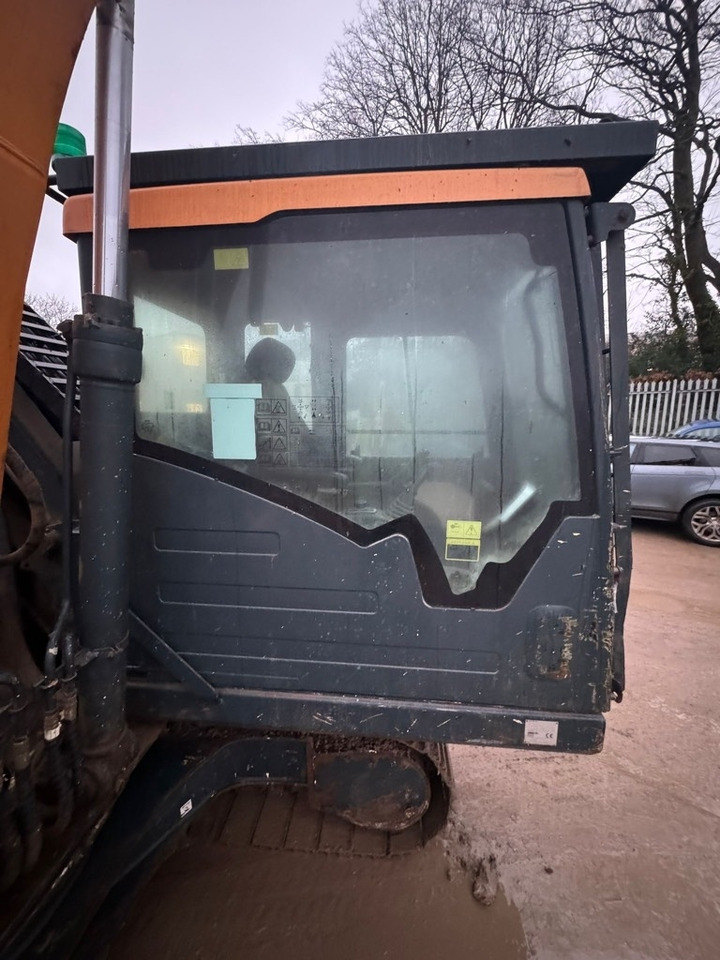 Telakaivukone Hyundai HX140L: kuva Telakaivukone Hyundai HX140L