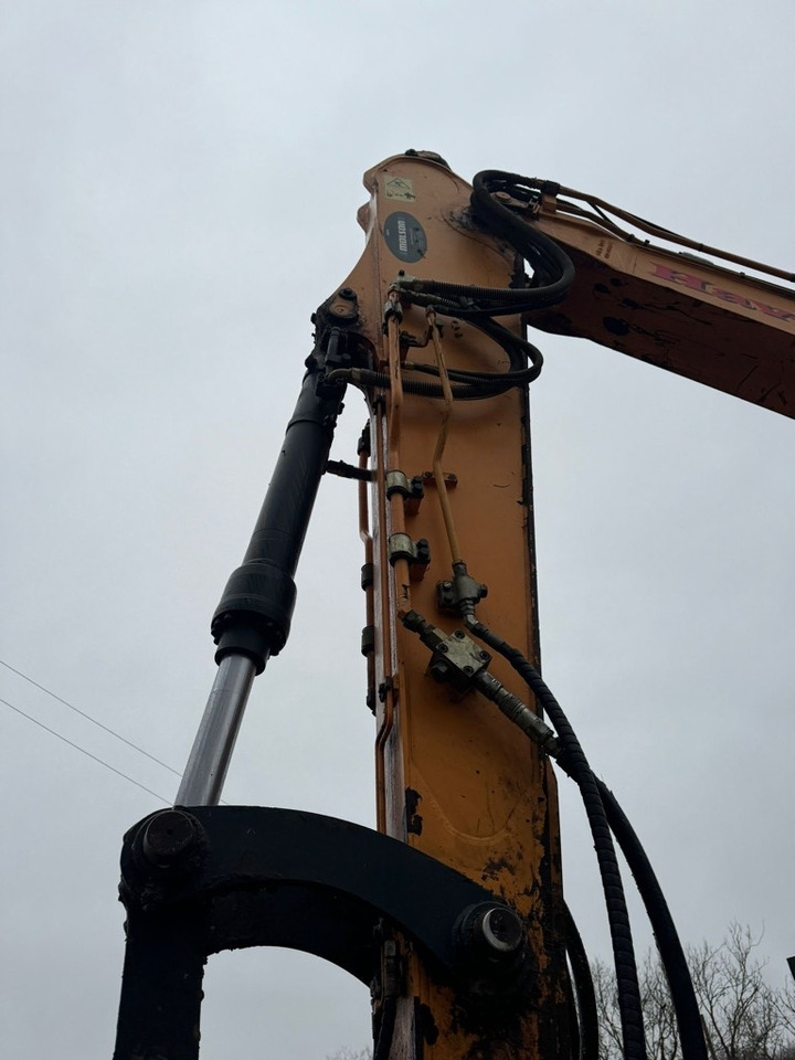 Telakaivukone Hyundai HX140L: kuva Telakaivukone Hyundai HX140L
