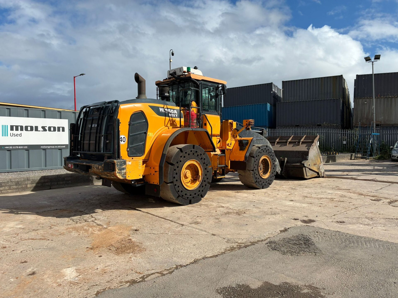 Hyundai HL960AHDXT - Pyöräkuormaaja: kuva Hyundai HL960AHDXT - Pyöräkuormaaja Hyundai HL960AHDXT - Pyöräkuormaaja: kuva Hyundai HL960AHDXT - Pyöräkuormaaja