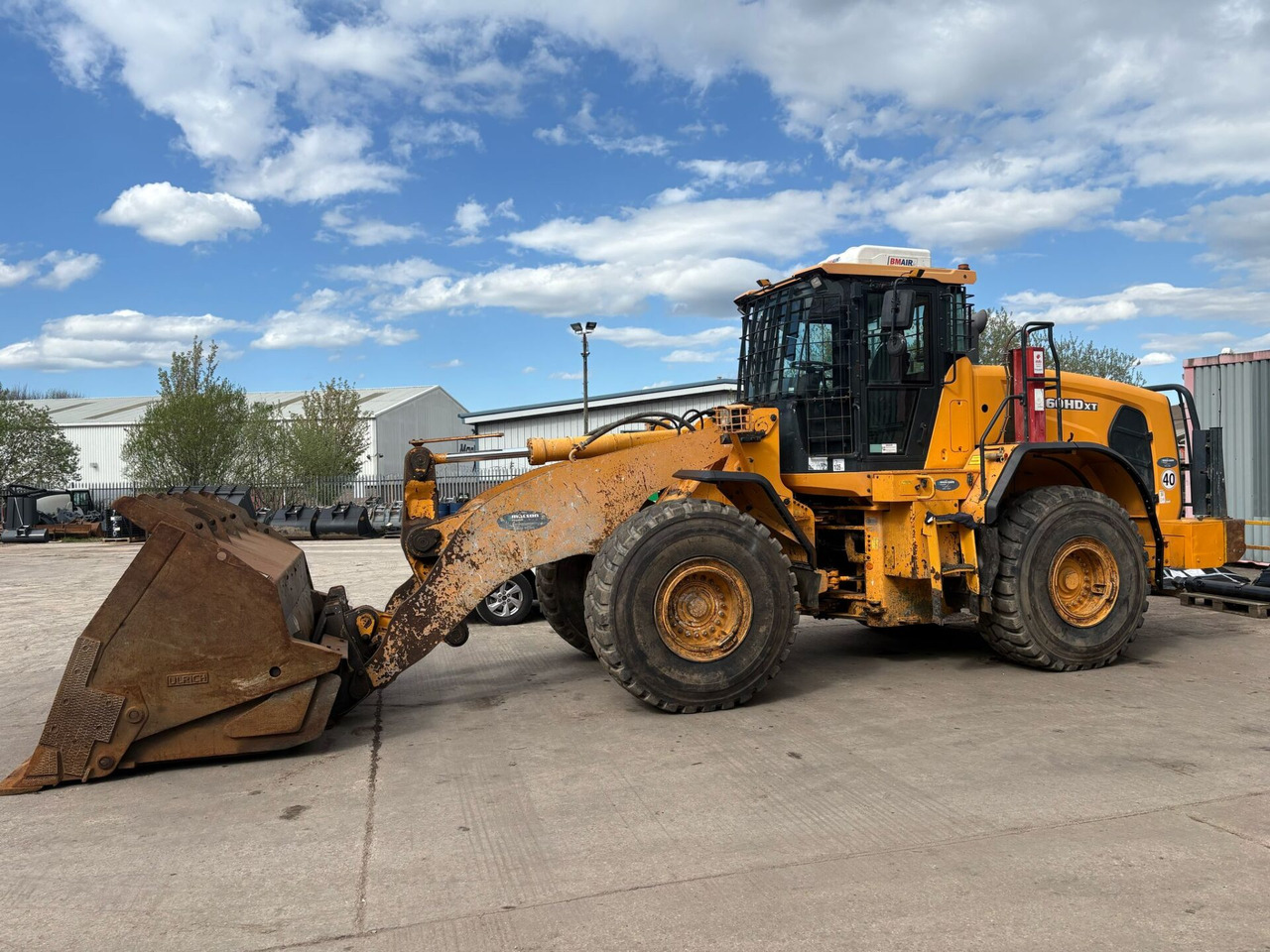 Hyundai HL960HDXT - Pyöräkuormaaja: kuva Hyundai HL960HDXT - Pyöräkuormaaja Hyundai HL960HDXT - Pyöräkuormaaja: kuva Hyundai HL960HDXT - Pyöräkuormaaja