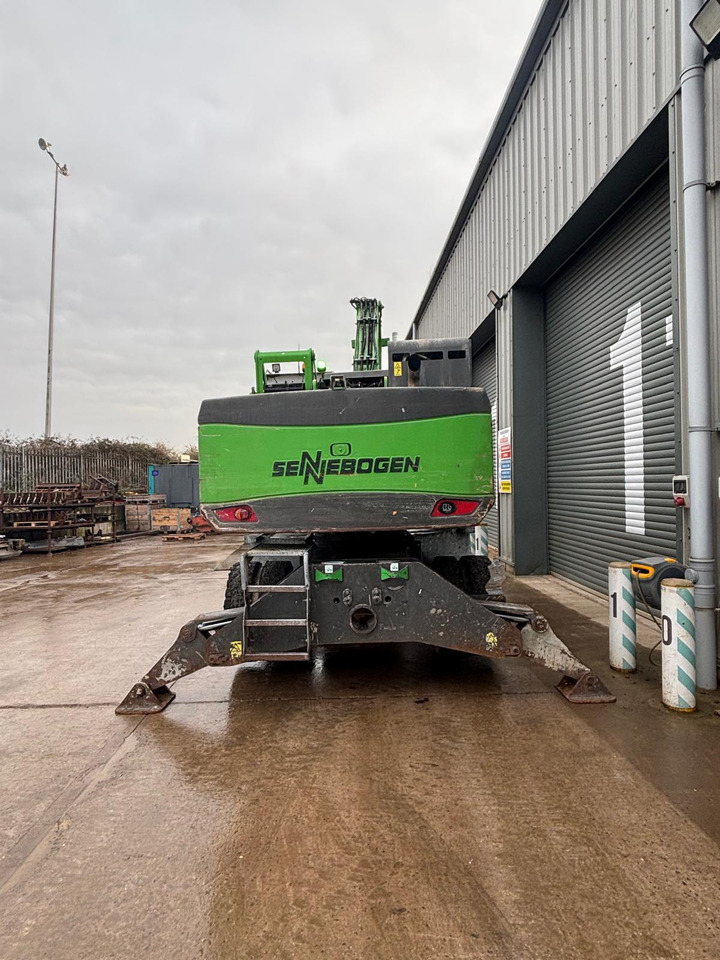 Sennebogen 818E - Materiaalinkäsittelykone: kuva Sennebogen 818E - Materiaalinkäsittelykone Sennebogen 818E - Materiaalinkäsittelykone: kuva Sennebogen 818E - Materiaalinkäsittelykone