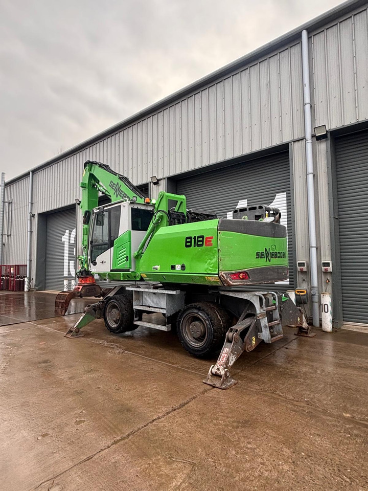 Sennebogen 818E - Materiaalinkäsittelykone: kuva Sennebogen 818E - Materiaalinkäsittelykone Sennebogen 818E - Materiaalinkäsittelykone: kuva Sennebogen 818E - Materiaalinkäsittelykone