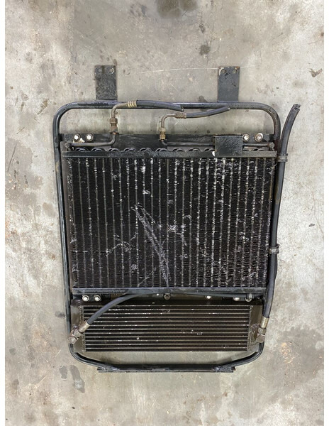 Liebherr Frame and condensator - Jäähdytin: kuva Liebherr Frame and condensator - Jäähdytin Liebherr Frame and condensator - Jäähdytin: kuva Liebherr Frame and condensator - Jäähdytin