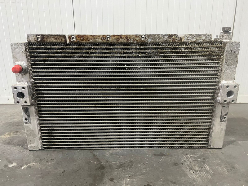 Liebherr Olie Koeler / oliekoeler / oil cooler cooling radiator radiater - Jäähdytin: kuva Liebherr Olie Koeler / oliekoeler / oil cooler cooling radiator radiater - Jäähdytin Liebherr Olie Koeler / oliekoeler / oil cooler cooling radiator radiater - Jäähdytin: kuva Liebherr Olie Koeler / oliekoeler / oil cooler cooling radiator radiater - Jäähdytin