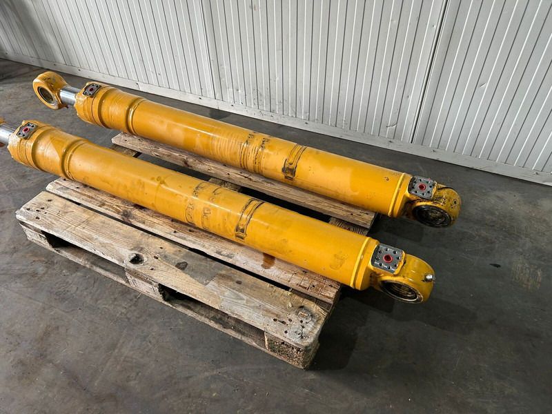 Liebherr R914B / A904C Li / LH24 M / LH26 M / A914 Li / A914B Li / R914 / R904C / LH26 EC - Hydraulisylinteri: kuva Liebherr R914B / A904C Li / LH24 M / LH26 M / A914 Li / A914B Li / R914 / R904C / LH26 EC - Hydraulisylinteri Liebherr R914B / A904C Li / LH24 M / LH26 M / A914 Li / A914B Li / R914 / R904C / LH26 EC - Hydraulisylinteri: kuva Liebherr R914B / A904C Li / LH24 M / LH26 M / A914 Li / A914B Li / R914 / R904C / LH26 EC - Hydraulisylinteri