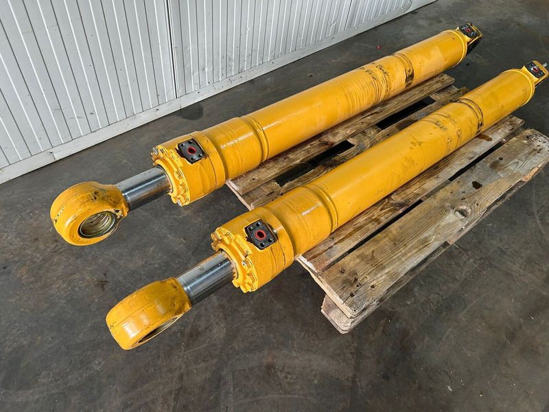 Liebherr R914B / A904C Li / LH24 M / LH26 M / A914 Li / A914B Li / R914 / R904C / LH26 EC - Hydraulisylinteri: kuva Liebherr R914B / A904C Li / LH24 M / LH26 M / A914 Li / A914B Li / R914 / R904C / LH26 EC - Hydraulisylinteri Liebherr R914B / A904C Li / LH24 M / LH26 M / A914 Li / A914B Li / R914 / R904C / LH26 EC - Hydraulisylinteri: kuva Liebherr R914B / A904C Li / LH24 M / LH26 M / A914 Li / A914B Li / R914 / R904C / LH26 EC - Hydraulisylinteri