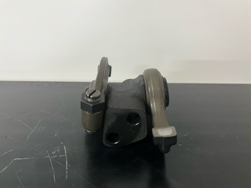 Liebherr Tuimelaar D 9408 - Moottori ja osat: kuva Liebherr Tuimelaar D 9408 - Moottori ja osat Liebherr Tuimelaar D 9408 - Moottori ja osat: kuva Liebherr Tuimelaar D 9408 - Moottori ja osat