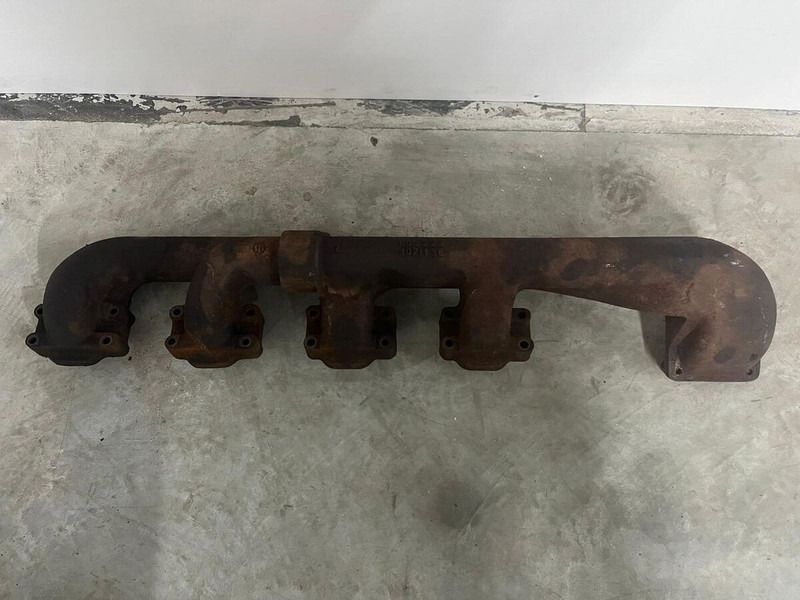 Liebherr Uitlaatspruitstuk D 9408 / Uitlaat spruitstuk - Moottori ja osat: kuva Liebherr Uitlaatspruitstuk D 9408 / Uitlaat spruitstuk - Moottori ja osat Liebherr Uitlaatspruitstuk D 9408 / Uitlaat spruitstuk - Moottori ja osat: kuva Liebherr Uitlaatspruitstuk D 9408 / Uitlaat spruitstuk - Moottori ja osat