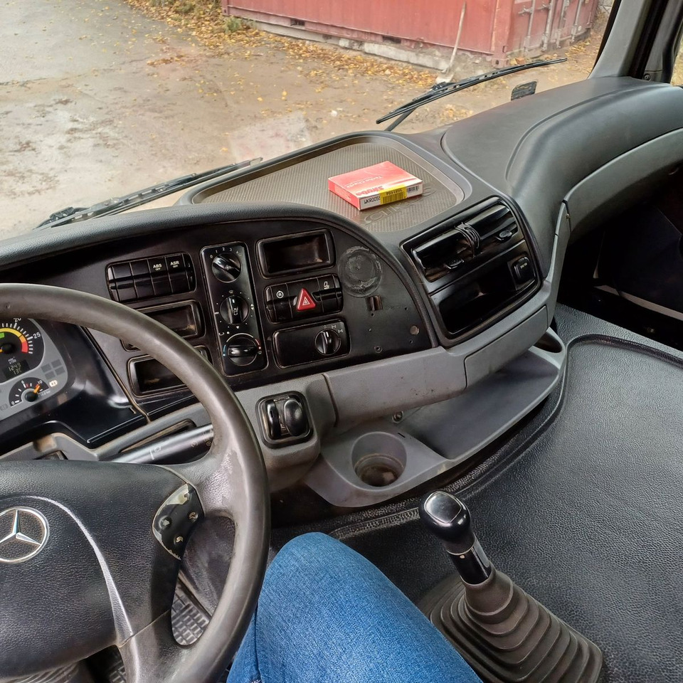 Betoniauto Mercedes-Benz ACTROS 3236 INTERMIX 9M3: kuva Betoniauto Mercedes-Benz ACTROS 3236 INTERMIX 9M3