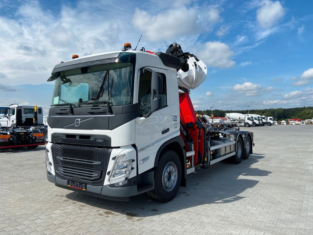 Volvo FM 460 Abrollkipper PALFINGER - EPSILON - Koukkulava kuorma-auto, Nosturiauto: kuva Volvo FM 460 Abrollkipper PALFINGER - EPSILON - Koukkulava kuorma-auto, Nosturiauto Volvo FM 460 Abrollkipper PALFINGER - EPSILON - Koukkulava kuorma-auto, Nosturiauto: kuva Volvo FM 460 Abrollkipper PALFINGER - EPSILON - Koukkulava kuorma-auto, Nosturiauto