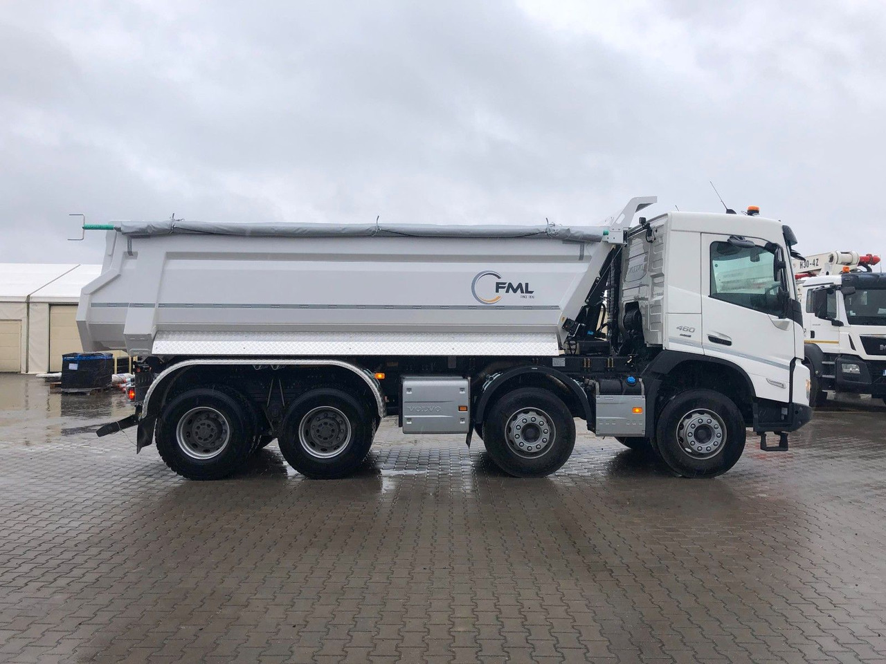 Volvo FMX 460 8x4 FML KIPPER - Kippiauto kuorma-auto: kuva Volvo FMX 460 8x4 FML KIPPER - Kippiauto kuorma-auto Volvo FMX 460 8x4 FML KIPPER - Kippiauto kuorma-auto: kuva Volvo FMX 460 8x4 FML KIPPER - Kippiauto kuorma-auto