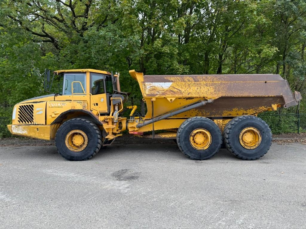 Volvo A 25 D - Nivelkippiauto: kuva Volvo A 25 D - Nivelkippiauto Volvo A 25 D - Nivelkippiauto: kuva Volvo A 25 D - Nivelkippiauto