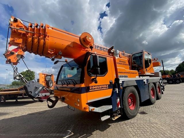Liebherr LTM 1055-3.2 - Kaikki maastonosturi: kuva Liebherr LTM 1055-3.2 - Kaikki maastonosturi Liebherr LTM 1055-3.2 - Kaikki maastonosturi: kuva Liebherr LTM 1055-3.2 - Kaikki maastonosturi