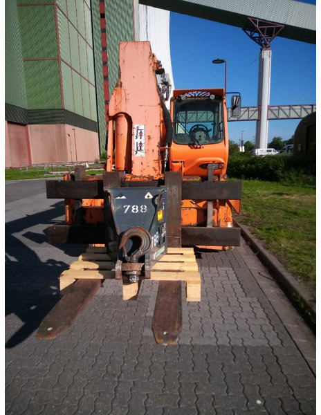 Merlo Roto 38.16 S - Kurottaja: kuva Merlo Roto 38.16 S - Kurottaja Merlo Roto 38.16 S - Kurottaja: kuva Merlo Roto 38.16 S - Kurottaja