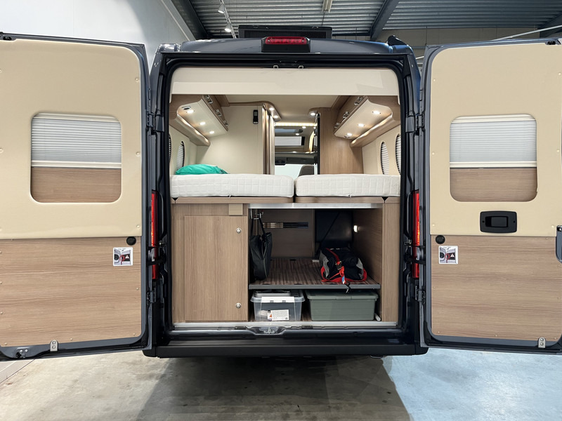 Carthago MALIBU VAN 640 LE GT Skyview 160 PK Automaat / Dakairco / Compleet Als Nieuw ! / 17.200 KM !! - Retkeilyauto: kuva Carthago MALIBU VAN 640 LE GT Skyview 160 PK Automaat / Dakairco / Compleet Als Nieuw ! / 17.200 KM !! - Retkeilyauto Carthago MALIBU VAN 640 LE GT Skyview 160 PK Automaat / Dakairco / Compleet Als Nieuw ! / 17.200 KM !! - Retkeilyauto: kuva Carthago MALIBU VAN 640 LE GT Skyview 160 PK Automaat / Dakairco / Compleet Als Nieuw ! / 17.200 KM !! - Retkeilyauto