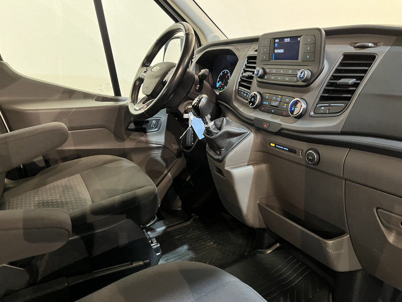 Ford Transit 2.0 TDCI L3H2 DC Dubbel Cabine Trend 130 PK / Euro 6 / Airco / Schuifdeur L + R / Cruise Control / Camera / Trekhaak / BPM VRIJ !! - Pakettiauto, Jatko-ohjaamo kevyt kuorma-auto: kuva Ford Transit 2.0 TDCI L3H2 DC Dubbel Cabine Trend 130 PK / Euro 6 / Airco / Schuifdeur L + R / Cruise Control / Camera / Trekhaak / BPM VRIJ !! - Pakettiauto, Jatko-ohjaamo kevyt kuorma-auto Ford Transit 2.0 TDCI L3H2 DC Dubbel Cabine Trend 130 PK / Euro 6 / Airco / Schuifdeur L + R / Cruise Control / Camera / Trekhaak / BPM VRIJ !! - Pakettiauto, Jatko-ohjaamo kevyt kuorma-auto: kuva Ford Transit 2.0 TDCI L3H2 DC Dubbel Cabine Trend 130 PK / Euro 6 / Airco / Schuifdeur L + R / Cruise Control / Camera / Trekhaak / BPM VRIJ !! - Pakettiauto, Jatko-ohjaamo kevyt kuorma-auto