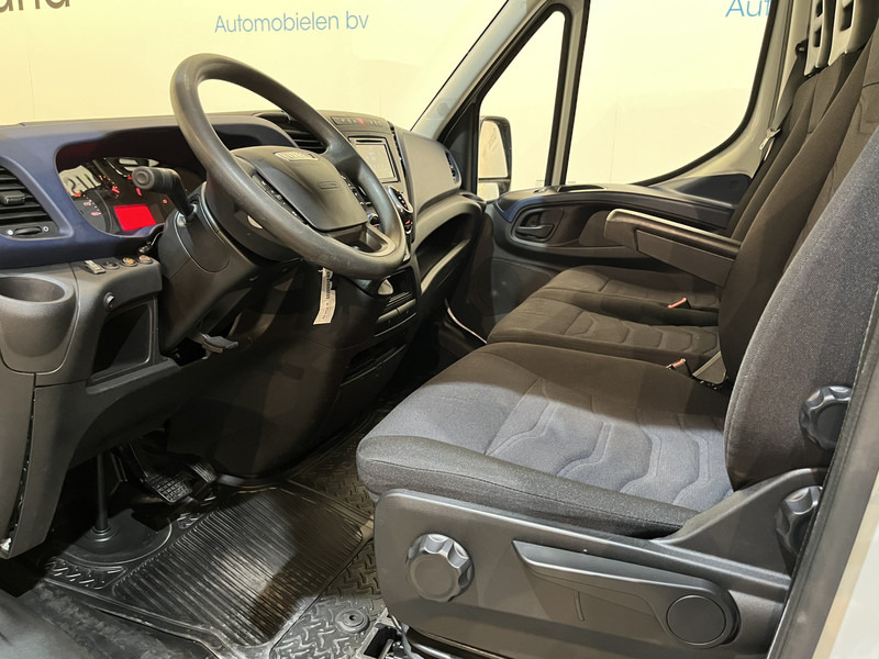 Iveco Daily 35S18D 3.0 375 Automaat Open Laadbak / Hiab Kraan / Euro 6 / Trekhaak 3500 KG / Airco / Camera / Navigatie / 3-Zits / 67.000 KM !! - Avolava pakettiauto: kuva Iveco Daily 35S18D 3.0 375 Automaat Open Laadbak / Hiab Kraan / Euro 6 / Trekhaak 3500 KG / Airco / Camera / Navigatie / 3-Zits / 67.000 KM !! - Avolava pakettiauto Iveco Daily 35S18D 3.0 375 Automaat Open Laadbak / Hiab Kraan / Euro 6 / Trekhaak 3500 KG / Airco / Camera / Navigatie / 3-Zits / 67.000 KM !! - Avolava pakettiauto: kuva Iveco Daily 35S18D 3.0 375 Automaat Open Laadbak / Hiab Kraan / Euro 6 / Trekhaak 3500 KG / Airco / Camera / Navigatie / 3-Zits / 67.000 KM !! - Avolava pakettiauto