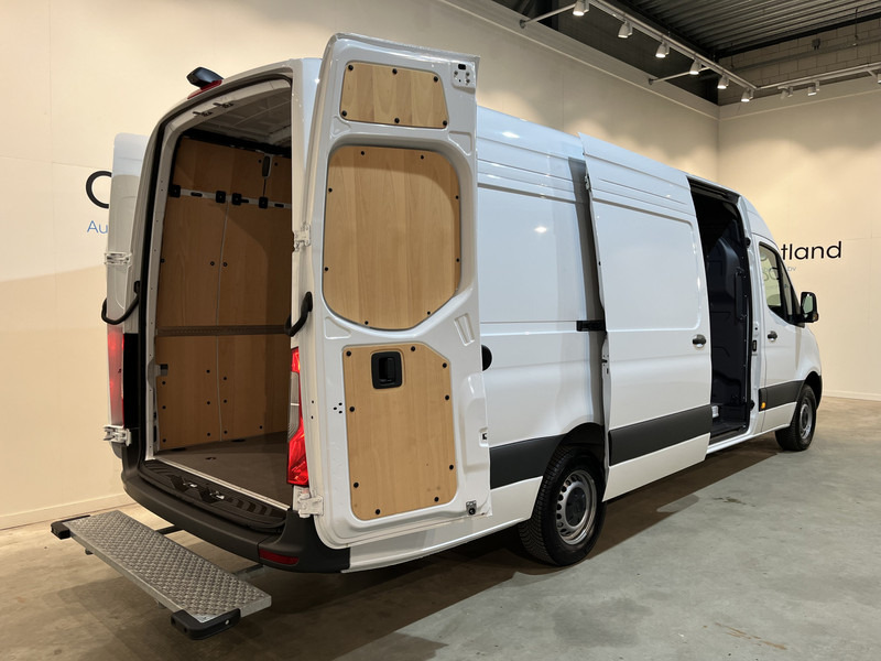 Mercedes-Benz Sprinter 315 CDI L4H2 RWD / Euro 6 / MBUX / Airco / Cruise Control / Camera / CarPlay / Navigatie / 3.300 KM !! / BPM VRIJ !! - Pakettiauto: kuva Mercedes-Benz Sprinter 315 CDI L4H2 RWD / Euro 6 / MBUX / Airco / Cruise Control / Camera / CarPlay / Navigatie / 3.300 KM !! / BPM VRIJ !! - Pakettiauto Mercedes-Benz Sprinter 315 CDI L4H2 RWD / Euro 6 / MBUX / Airco / Cruise Control / Camera / CarPlay / Navigatie / 3.300 KM !! / BPM VRIJ !! - Pakettiauto: kuva Mercedes-Benz Sprinter 315 CDI L4H2 RWD / Euro 6 / MBUX / Airco / Cruise Control / Camera / CarPlay / Navigatie / 3.300 KM !! / BPM VRIJ !! - Pakettiauto