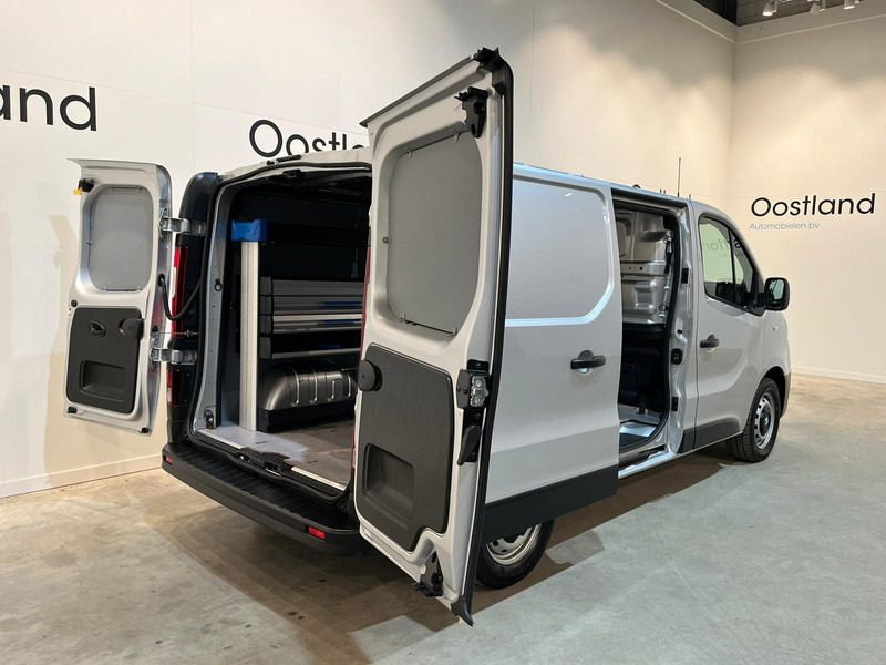 Renault Trafic 2.0 dCi 120 L1H1 120 PK Servicebus / Sortimo Inrichting / Euro 6 / Airco / Camera / CarPlay / Cruise Control / Navigatie / 3-Zits / 27.800 KM !! / BPM VRIJ !! - Pieni pakettiauto: kuva Renault Trafic 2.0 dCi 120 L1H1 120 PK Servicebus / Sortimo Inrichting / Euro 6 / Airco / Camera / CarPlay / Cruise Control / Navigatie / 3-Zits / 27.800 KM !! / BPM VRIJ !! - Pieni pakettiauto Renault Trafic 2.0 dCi 120 L1H1 120 PK Servicebus / Sortimo Inrichting / Euro 6 / Airco / Camera / CarPlay / Cruise Control / Navigatie / 3-Zits / 27.800 KM !! / BPM VRIJ !! - Pieni pakettiauto: kuva Renault Trafic 2.0 dCi 120 L1H1 120 PK Servicebus / Sortimo Inrichting / Euro 6 / Airco / Camera / CarPlay / Cruise Control / Navigatie / 3-Zits / 27.800 KM !! / BPM VRIJ !! - Pieni pakettiauto