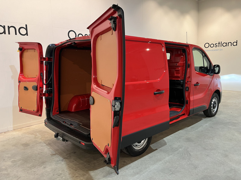 Renault Trafic 2.0 dCi 170 PK L1H1 / Euro 6 / Airco / Cruise Control / PDC / CarPlay / Navigatie / Trekhaak / LED / 3-Zits - Pieni pakettiauto: kuva Renault Trafic 2.0 dCi 170 PK L1H1 / Euro 6 / Airco / Cruise Control / PDC / CarPlay / Navigatie / Trekhaak / LED / 3-Zits - Pieni pakettiauto Renault Trafic 2.0 dCi 170 PK L1H1 / Euro 6 / Airco / Cruise Control / PDC / CarPlay / Navigatie / Trekhaak / LED / 3-Zits - Pieni pakettiauto: kuva Renault Trafic 2.0 dCi 170 PK L1H1 / Euro 6 / Airco / Cruise Control / PDC / CarPlay / Navigatie / Trekhaak / LED / 3-Zits - Pieni pakettiauto