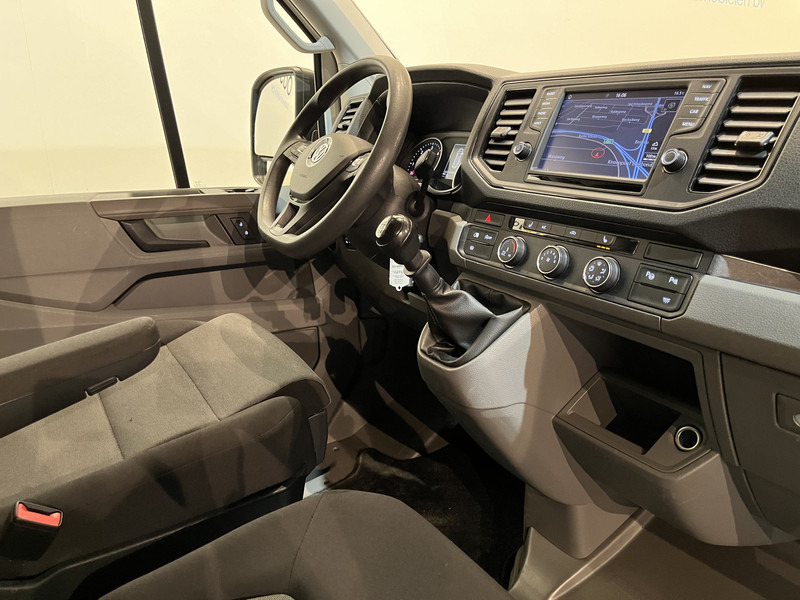 Volkswagen Crafter 35 2.0 TDI L3H3 180 PK Servicebus / Sortimo Inrichting / Euro 6 / Schuifdeur L + R / 220V. / Airco / Cruise Control / Camera / Trekhaak 3000 KG. / CarPlay / Navigatie - Pakettiauto: kuva Volkswagen Crafter 35 2.0 TDI L3H3 180 PK Servicebus / Sortimo Inrichting / Euro 6 / Schuifdeur L + R / 220V. / Airco / Cruise Control / Camera / Trekhaak 3000 KG. / CarPlay / Navigatie - Pakettiauto Volkswagen Crafter 35 2.0 TDI L3H3 180 PK Servicebus / Sortimo Inrichting / Euro 6 / Schuifdeur L + R / 220V. / Airco / Cruise Control / Camera / Trekhaak 3000 KG. / CarPlay / Navigatie - Pakettiauto: kuva Volkswagen Crafter 35 2.0 TDI L3H3 180 PK Servicebus / Sortimo Inrichting / Euro 6 / Schuifdeur L + R / 220V. / Airco / Cruise Control / Camera / Trekhaak 3000 KG. / CarPlay / Navigatie - Pakettiauto