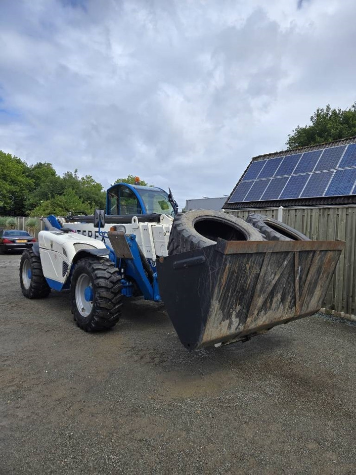Terex Telelift 4017 - Kurottaja: kuva Terex Telelift 4017 - Kurottaja Terex Telelift 4017 - Kurottaja: kuva Terex Telelift 4017 - Kurottaja