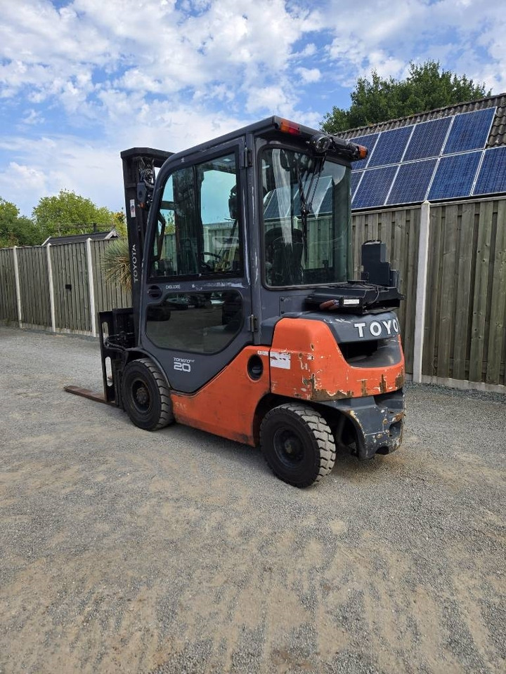 Toyota 8 FD 20 - Dieseltrukki: kuva Toyota 8 FD 20 - Dieseltrukki Toyota 8 FD 20 - Dieseltrukki: kuva Toyota 8 FD 20 - Dieseltrukki