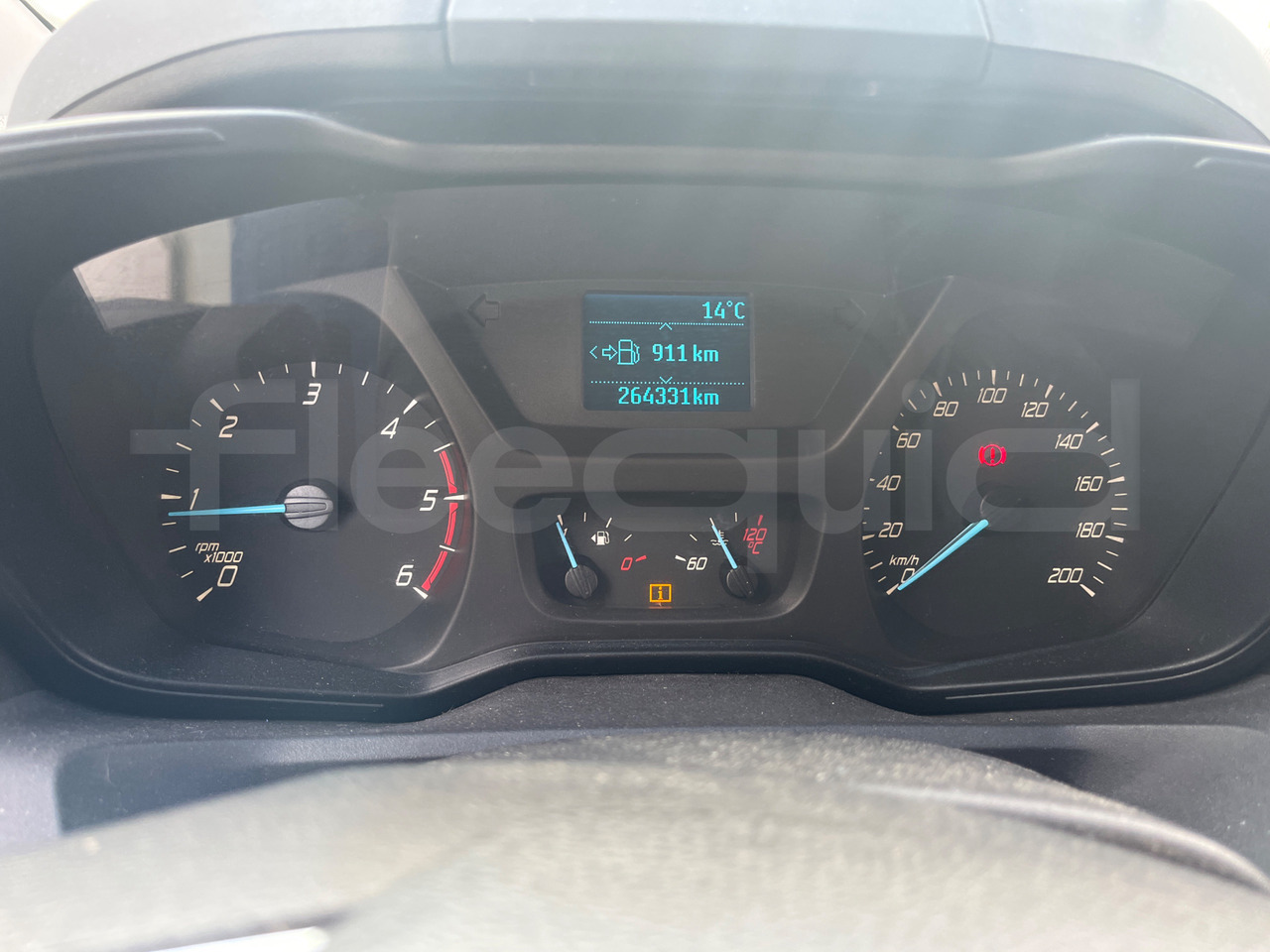 Ford Transit - Turistibussi: kuva Ford Transit - Turistibussi Ford Transit - Turistibussi: kuva Ford Transit - Turistibussi