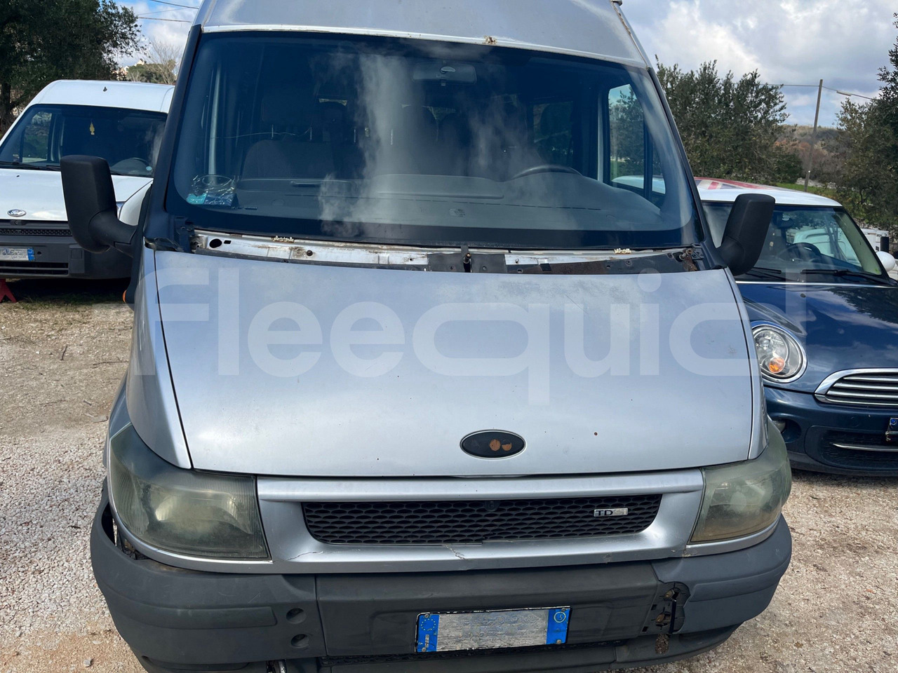 Ford Transit - Turistibussi: kuva Ford Transit - Turistibussi Ford Transit - Turistibussi: kuva Ford Transit - Turistibussi