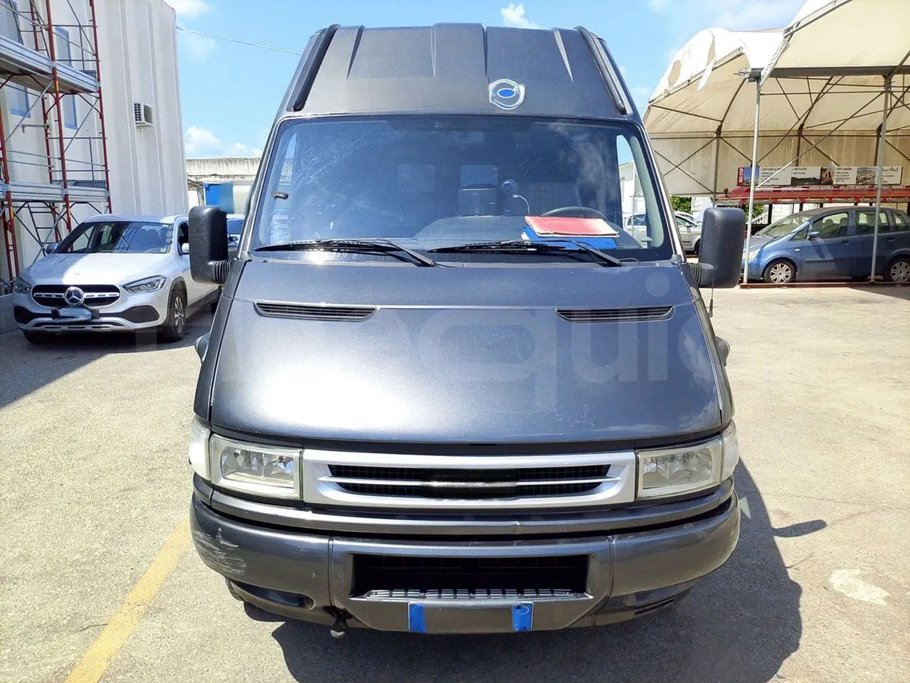 Iveco Daily - Minibussi, Pikkubussi: kuva Iveco Daily - Minibussi, Pikkubussi Iveco Daily - Minibussi, Pikkubussi: kuva Iveco Daily - Minibussi, Pikkubussi