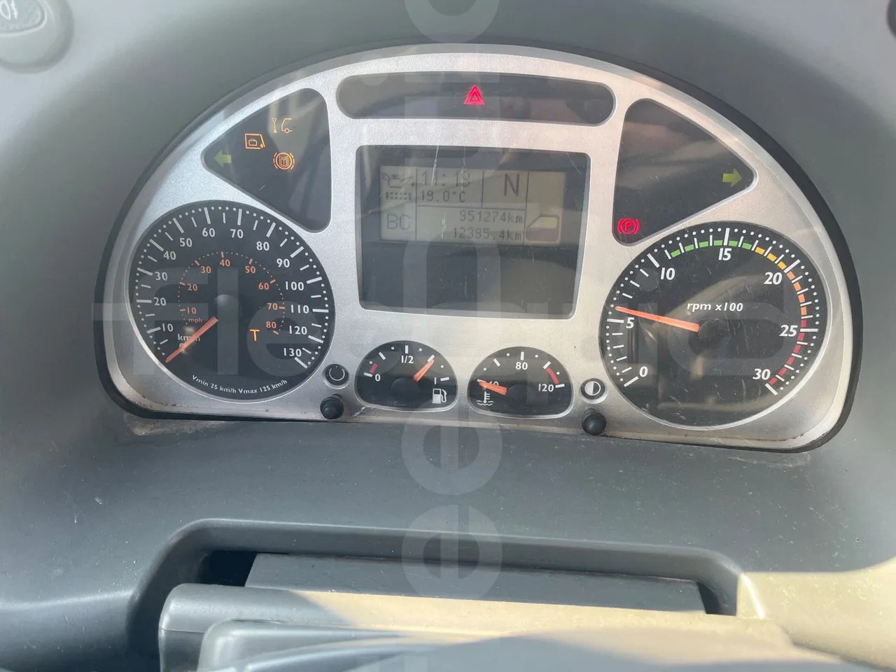 Iveco Evadys - Turistibussi: kuva Iveco Evadys - Turistibussi Iveco Evadys - Turistibussi: kuva Iveco Evadys - Turistibussi